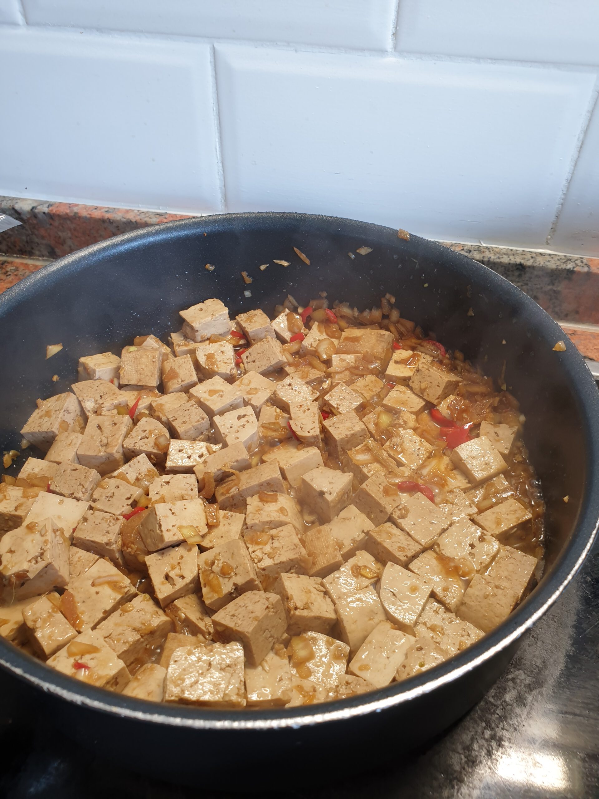 Spicy tofu frying